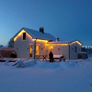 Bestemors hus ca 3mil utenfor Sortland Sent