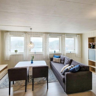 Cozy Apartment In Sveio With Kitchen