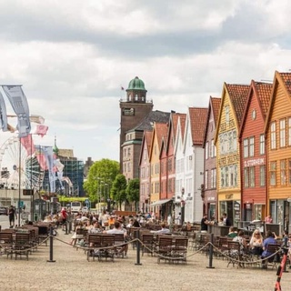 Dinbnb Apartments I Historical Two-Floor Apartment with Rooftop Panorama I 1645 Heritage