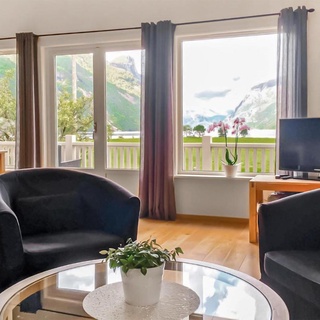 Gorgeous Apartment In Dirdal With House Sea View