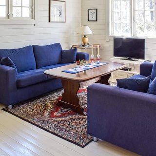 Gorgeous Home In Sarpsborg With Lake View