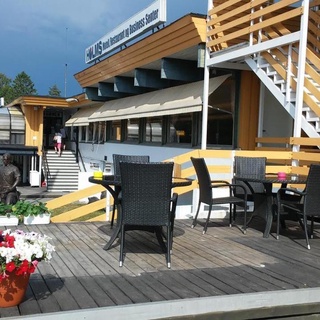 Holms Motell, Restaurant og Konferansesenter