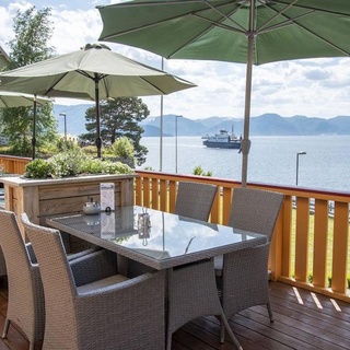 Lavik Fjord Hotel