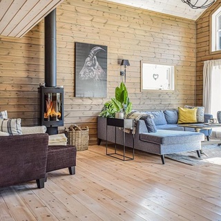 Modern mountain cabin in a quiet location at Maurset, the gateway to Hardangervidda.