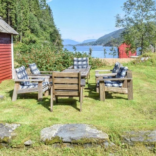 Nice Home In Nordtveitgrend With House Sea View