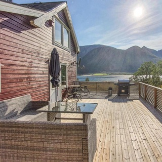 Pet Friendly Home In Sortland With Wifi
