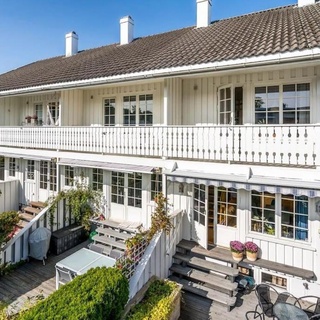 Sentralt i Stavern med gangavstand til strand