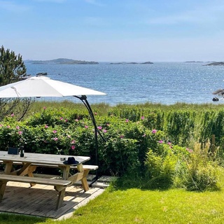 Stunning Home In Farsund With Kitchen