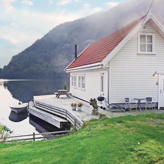 Stunning Home In Flekkefjord With House Sea View