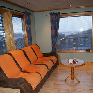 Vacation home on Bømlo perfect for anglers, hikers and cyclists
