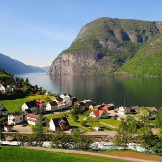Visit Undredal